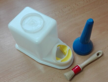 Apikátor, nádoba na lepidlo + štětec