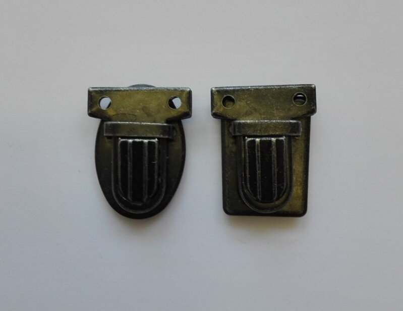 Aktovkový zámek AZ 125 (25 x 24) starý zinek