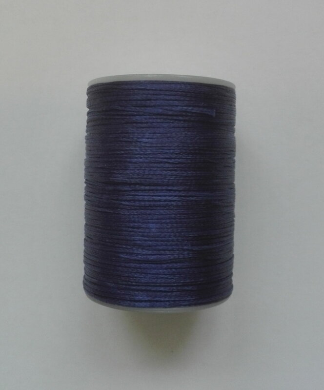 Voskovaná nit 0,8mm modrá, návin 78m