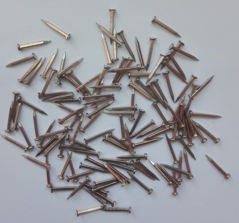 Hřebík ruční čtyřhranný TEX 7