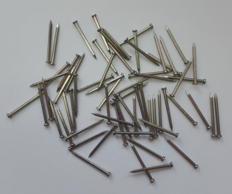 Hřebík ruční čtyřhranný TEX 24