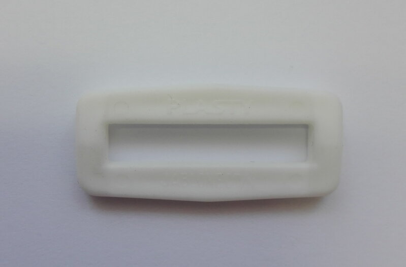 Vsuvka vel. 30 bílá