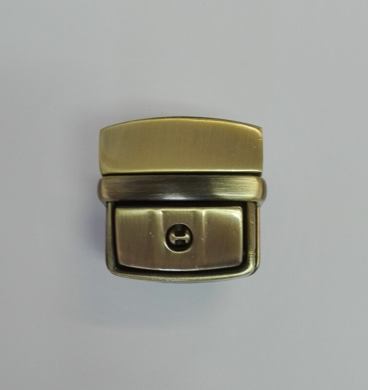 Aktovkový zámek 039 leštěná stará mosaz