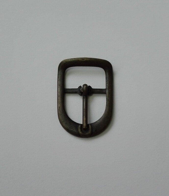 Přezka 3105/16 litá stará mosaz