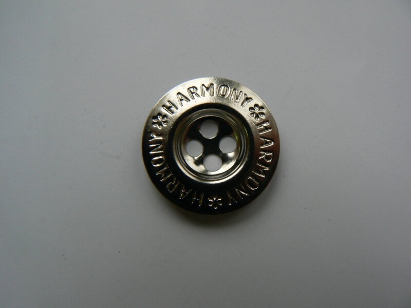 Knoflík přišívací Harmony 17 mm 