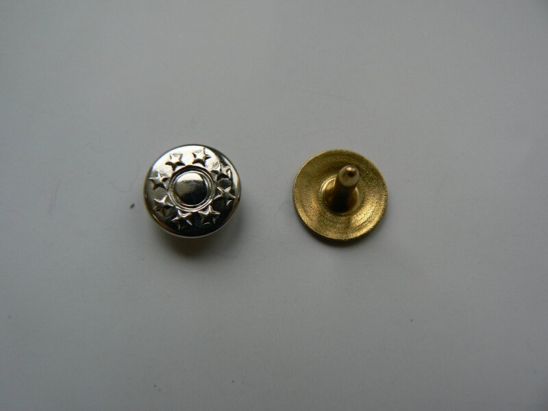 Kalhotový nýt ozdobný plochý starý nikl