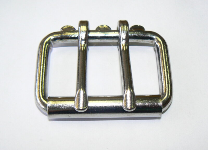 Opasková přezka  vel. 50  (2 trny) ponikl