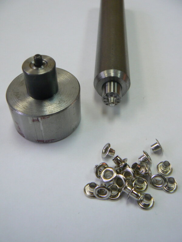 Ruční rozražeč kroužků průměr 4mm ( rozráží do hvězdy )