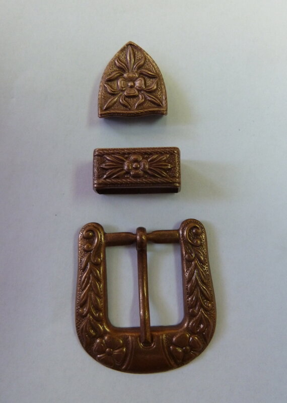 Opasková přezka vel. 16 stará  měď